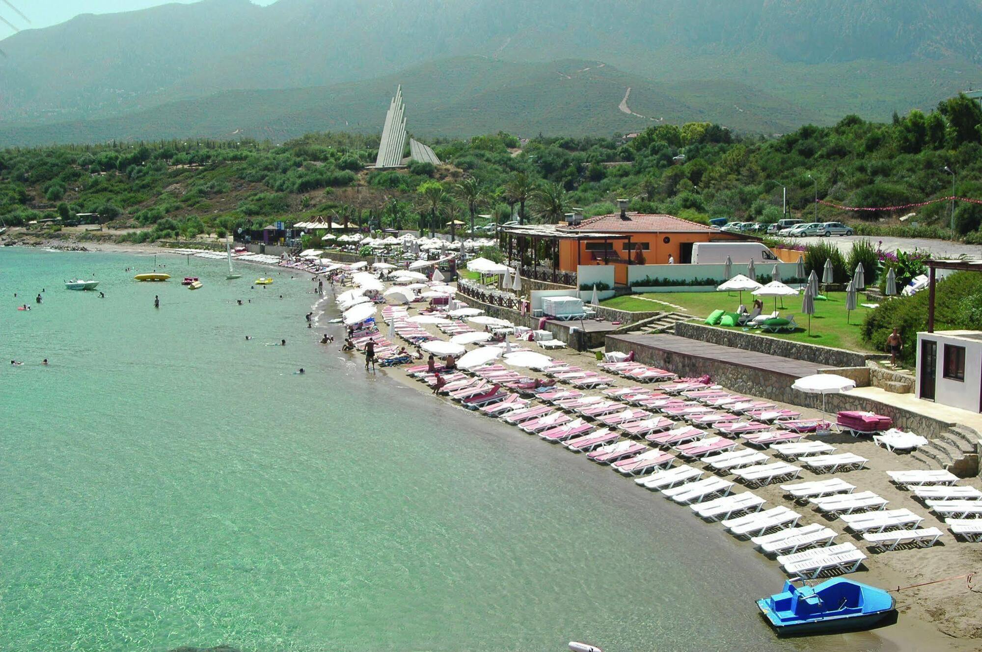 Hotel The Savoy Ottoman Palace Kyrenia  Exterior foto